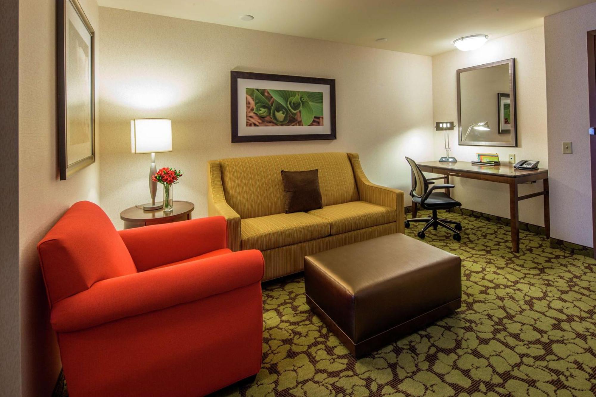 Hilton Garden Inn Uniontown Exterior foto