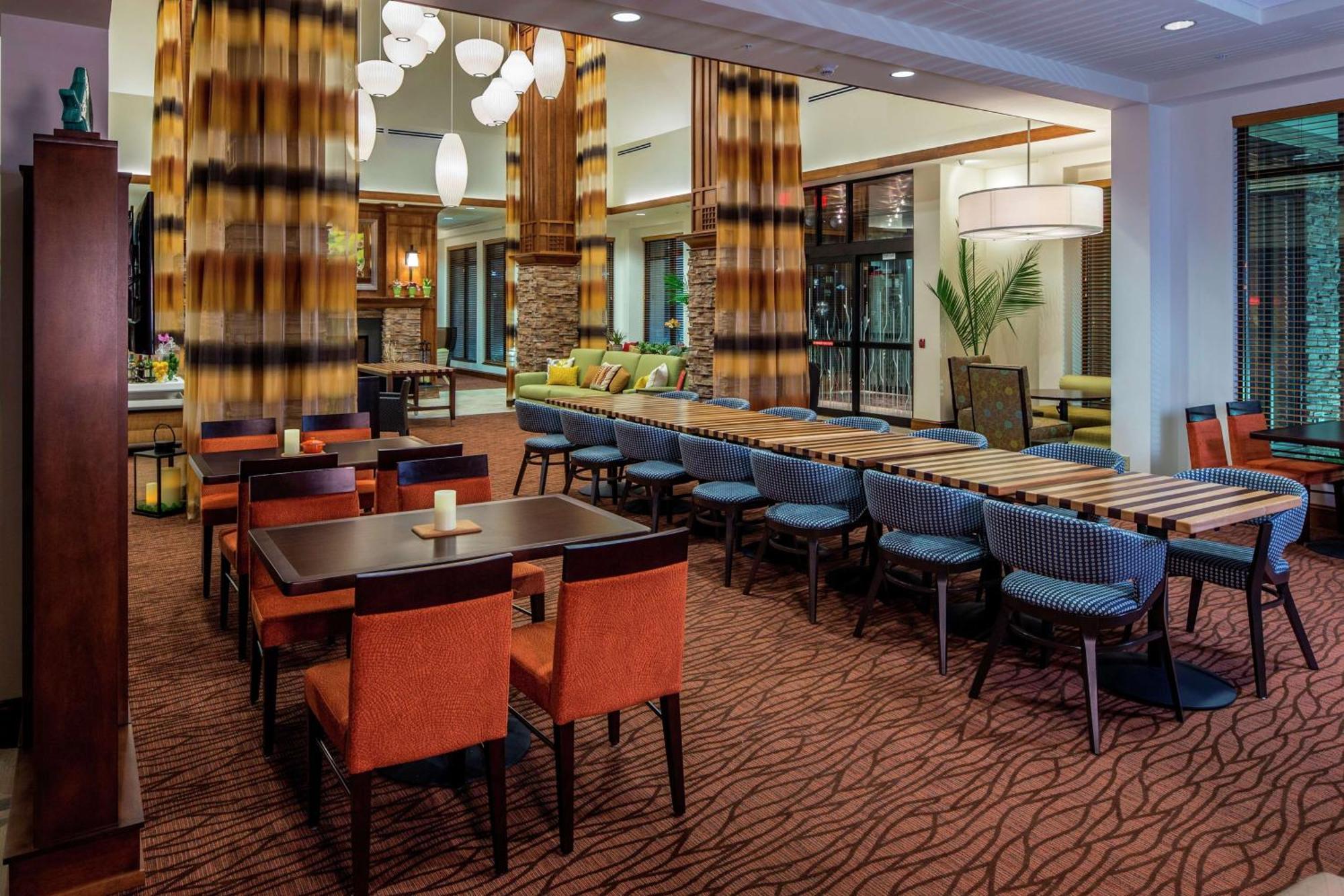 Hilton Garden Inn Uniontown Exterior foto